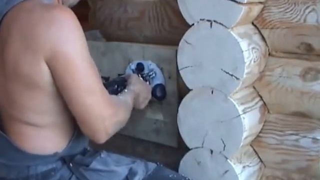 Врезка накладной розетки  фрезером Festool OF 1400