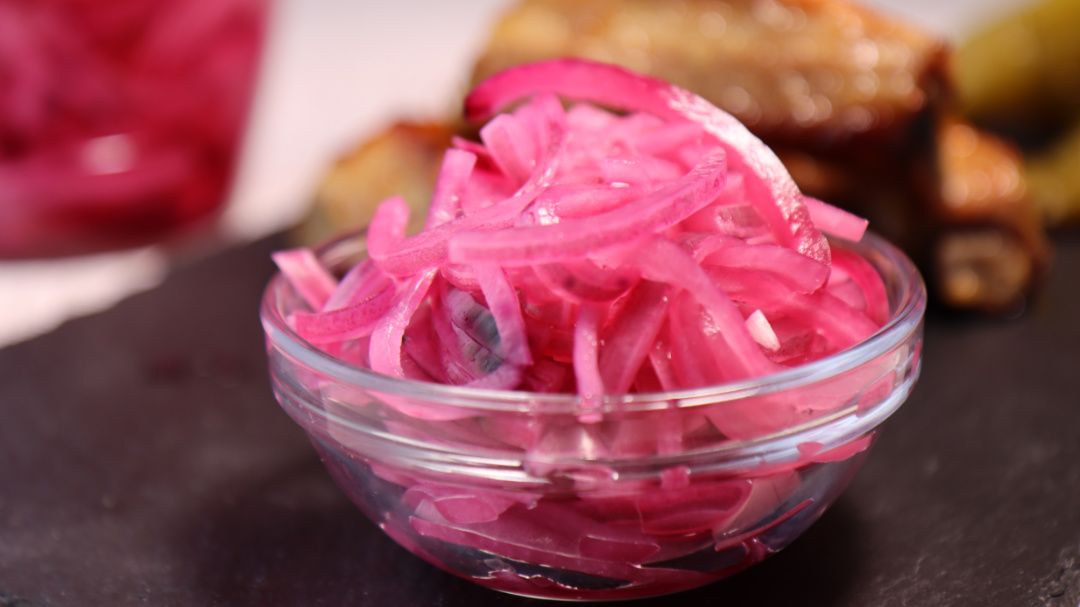 Маринованный лук как в любимой шашлычке. Рецепт маринованного лука смотреть онлайн