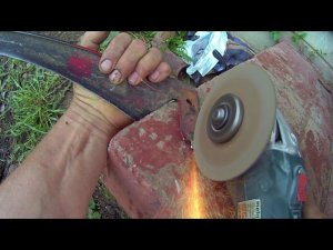 Коса на металлической косовище