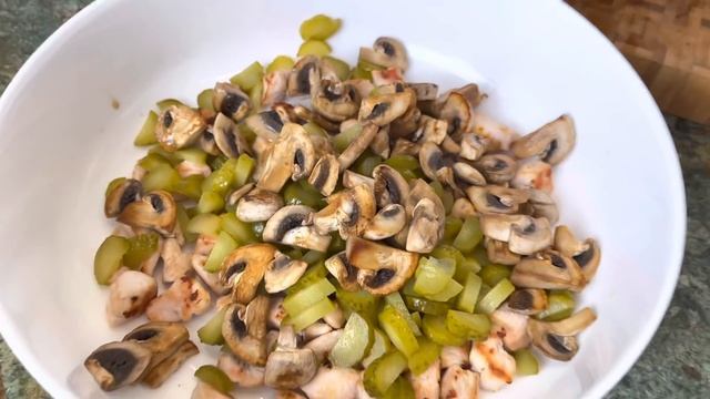 Салат ЕВРОПА- Мега вкусный и сочный! смотреть онлайн