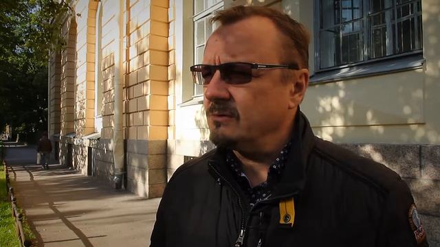 Владимир Шевельков поздравляет жителей Васильевского острова с юбилеем. смотреть онлайн