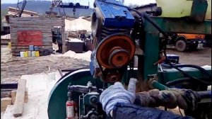 Алтай 900 - Сколько пилят мужики на ленточной пилораме? - Лафет и необрезная доска из сосны