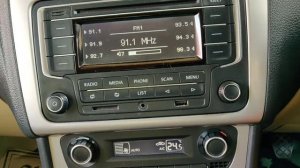 How to: Install Shark Fin antenna in Volkswagen Polo | Replacing rod type antenna