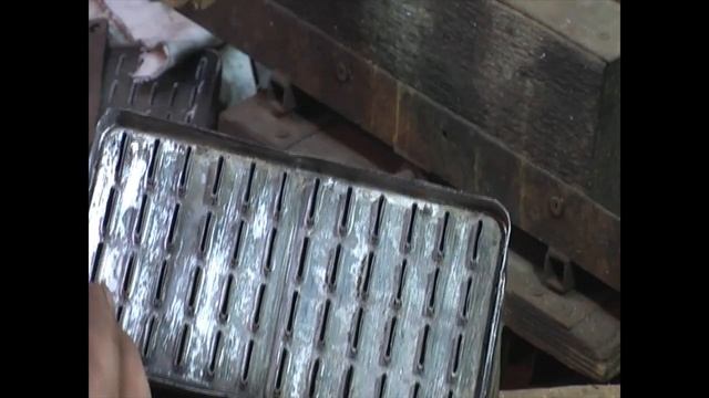 Монтаж соединительной площадки доньи на трубки радиатора смотреть онлайн