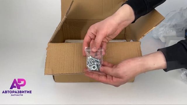 Лебедка электрическая 3000 lbs / 1361 кг, 12V Electric Winch (стальной трос) смотреть онлайн