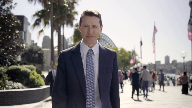 I've overheard people call me a banker! | TomWaterhouse.com смотреть онлайн