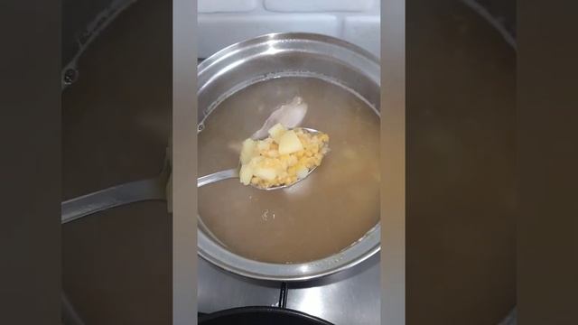 Суп из чечевицы