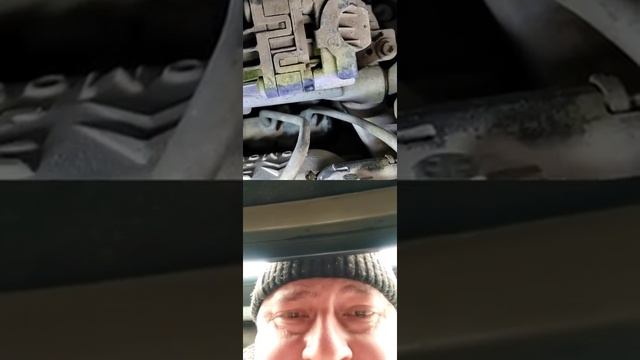 Замена датчика давления топлива Ситроен Берлинго 1.6 дизель(90л.с.) смотреть онлайн