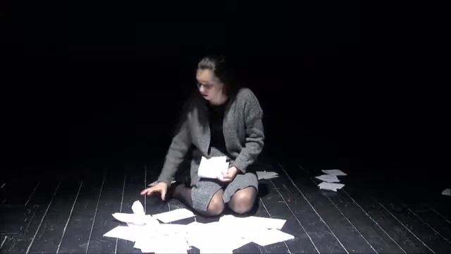 Ф.Тютчев " Она сидела на полу..." смотреть онлайн