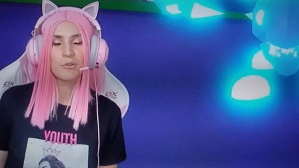 САМЫЙ ДОРОГОЙ ПИТОМЕЦ В АДОПТ МИ неон ФРОСТ дракон РОБЛОКС Adopt mi на Русском