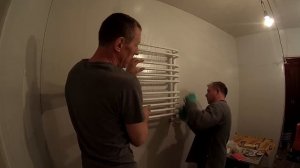 Как установить полотенцесушитель.