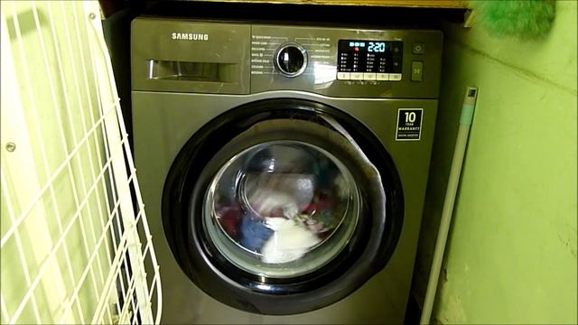 SAMSUNG ECO BUBBLE WASHING MACHINE - SYNTHETICS 60 DEGREES WASH CYCLE