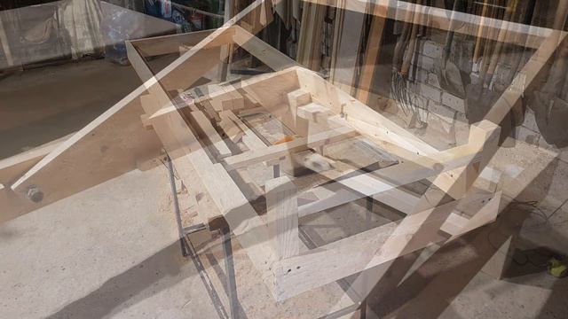 Wooden Lounge Chair / Шезлонг из дерева смотреть онлайн