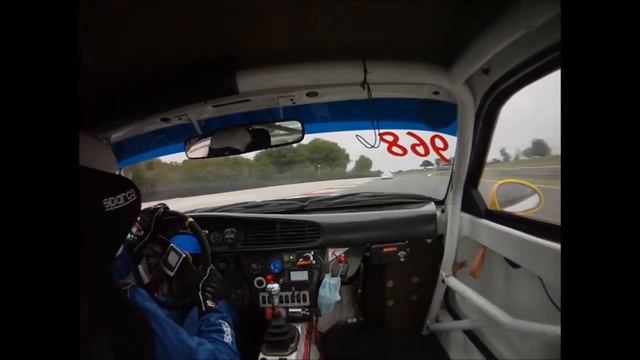 Course 1- GT Classic et Saloon Cars - Porsche 968 Turbo RS смотреть онлайн