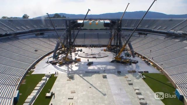 U2's 360° Tour Stage Construction and Tear Down - OxBlue Time-Lapse Video смотреть онлайн