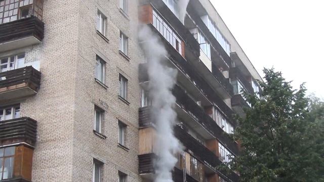Пожар г. Протвино ул. Гагарина д.8 кв.150 - 28.06.2014.-2 смотреть онлайн