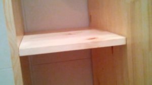 Шкаф  в ванную из мебельного щита
