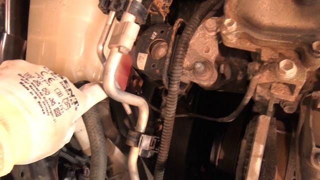 How to Drain out Coolant liquid Toyota Corolla. Years 2007 to 2018 смотреть онлайн