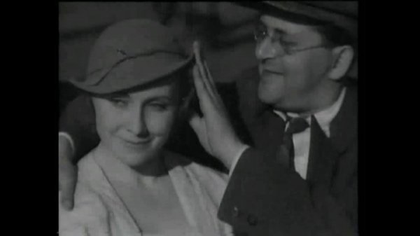 Кадры из двух кинофильмов с музыкой Исаака Дунаевского