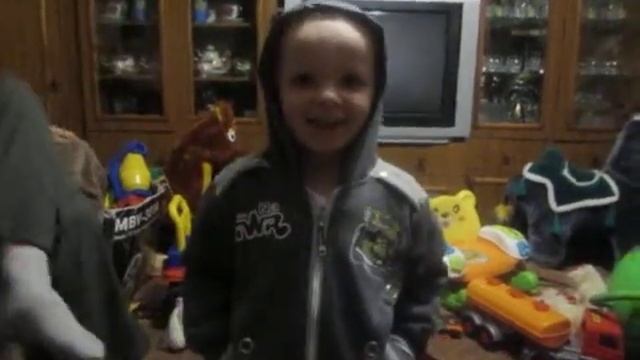 Как лягушка квакает? смотреть онлайн