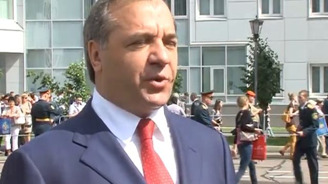 Выпускной прошёл и в Академии гражданской защиты МЧС. смотреть онлайн