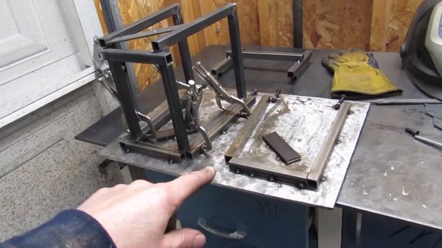 Manufacturing stands for vintage speakers смотреть онлайн