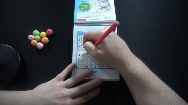 ASMR: HARIBO PINBALL GUMMY SWEETS & SUDOKU PUZZLE SOLVING - CANDY EATING SOUNDS - SOFT WHISPERS смотреть онлайн