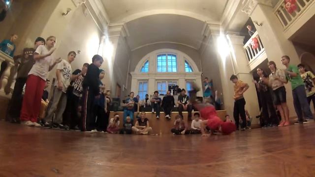 BABY DOMINANT CREW VS ??? | МАЛ, ДА УДАЛ 2013 | МОСКВА смотреть онлайн