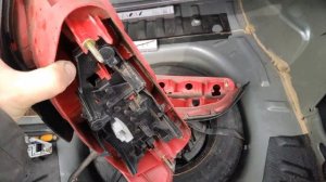 Ремонт задних фонарей Peugeot 406