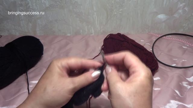 Как связать шапку для детей Божья коровка смотреть онлайн