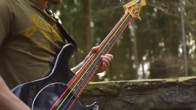 Красивая игра на Бас Гитаре. смотреть онлайн