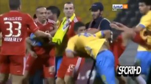 Самые жесткие драки на футбольном поле  Cruel fights in soccer
