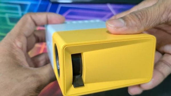 LED Mini Projector ( The most cost-efficient high-resolution LED Projector ) Full Review