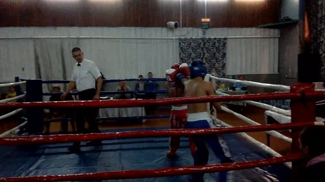 Кикбоксинг, с. Рощино, 3.12.2016. Редько Егор. 1й раунд.