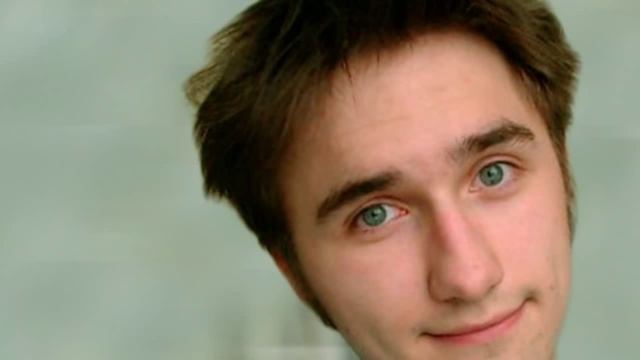 КАК БОРОТЬСЯ С НЕНАВИСТЬЮ НА YOUTUBE смотреть онлайн