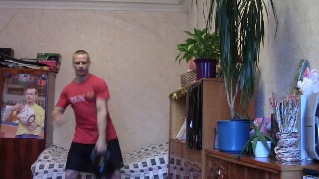 Упражнения с гирей. Комплекс "Фараон" - 32 кг. 12,9,6,3,6,9,12.Дебют. Подробности в видео :) смотреть онлайн