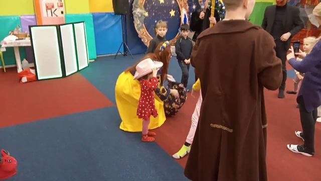 Щедрий вечір. День народження Аліси. смотреть онлайн