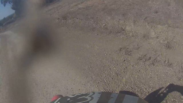 Chandler's gravel pit смотреть онлайн