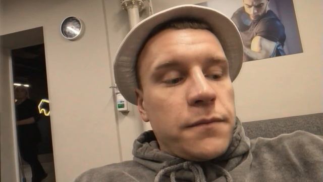 SHISHA vlog№9: Zaruba_Fitness. Olimpbet. Диспансер. Дети.Сентиментальности. Саня гардеробщик. смотреть онлайн