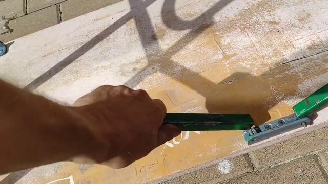 Раскладной самодельный верстак из старой парты смотреть онлайн