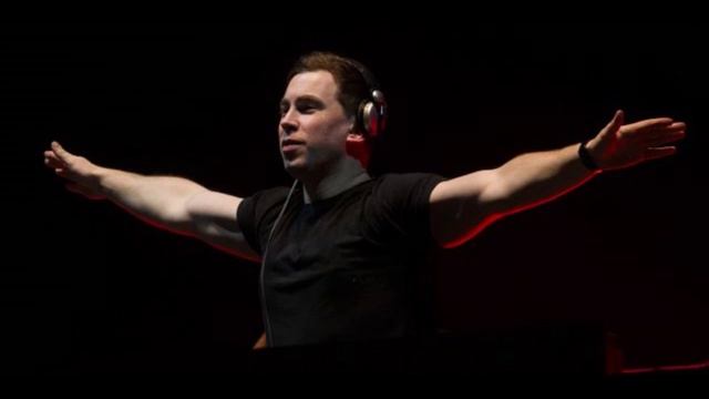 EMINEM - Without Me (Hardwell & Ummet Ozcan Festival Mix)