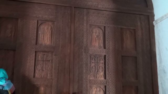 Главный храм Грузии - Храм Цминда Самеба - собор Святой Троицы смотреть онлайн