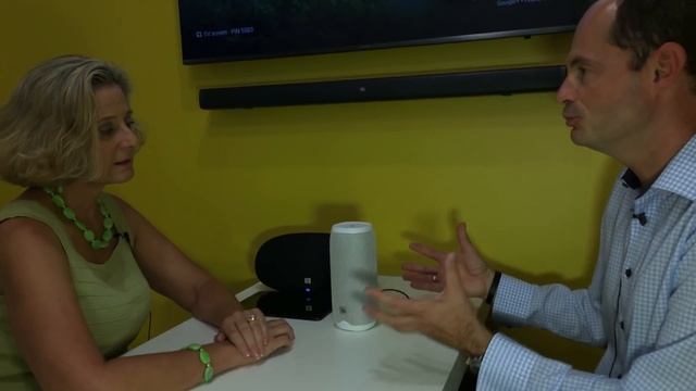 Harman Kardon's Jurjen Amsterdam talks about JBL Link lifestyle audio at IFA2017 in Berlin Germany смотреть онлайн