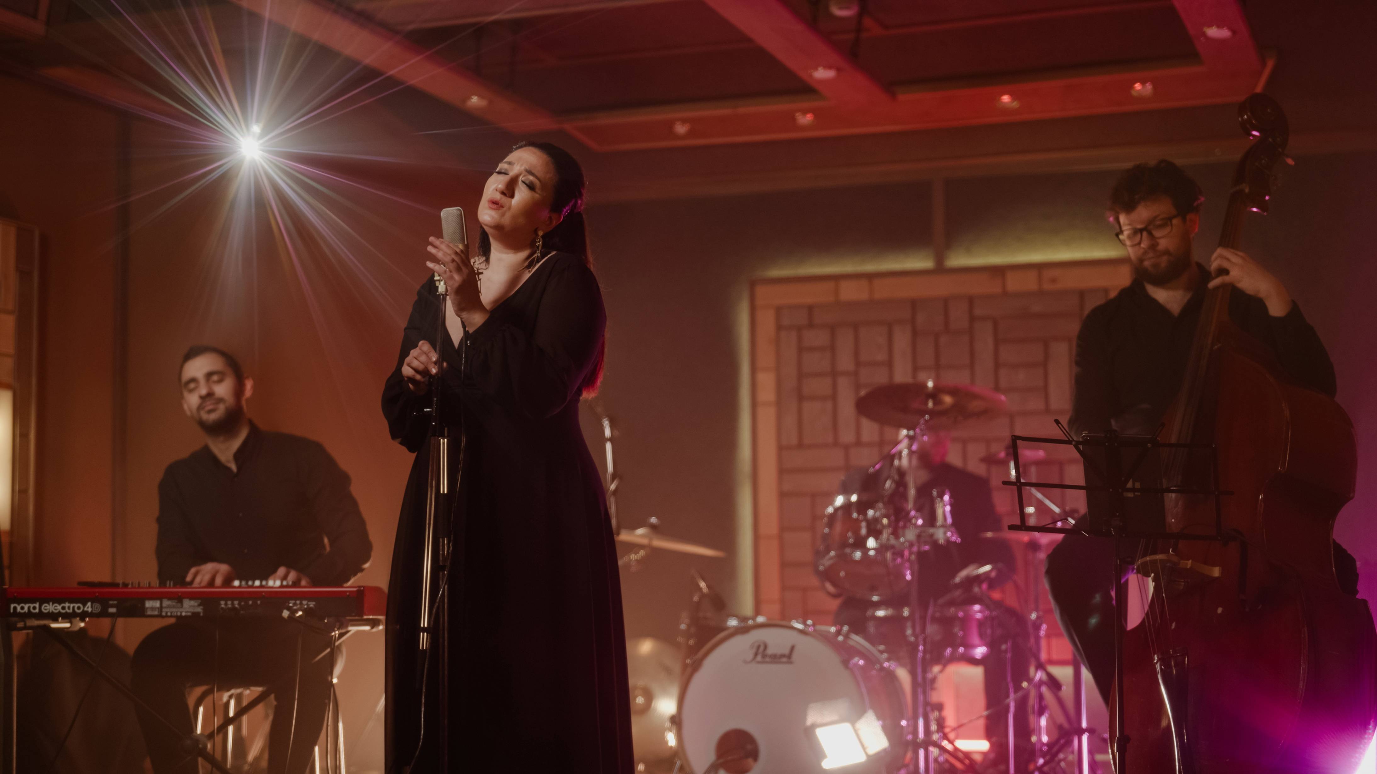 Видеосъемка студийных музыкальных клипов