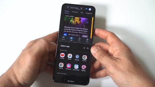 How To Use Split Screen on Samsung Galaxy Z Flip 5 - Multitasking смотреть онлайн