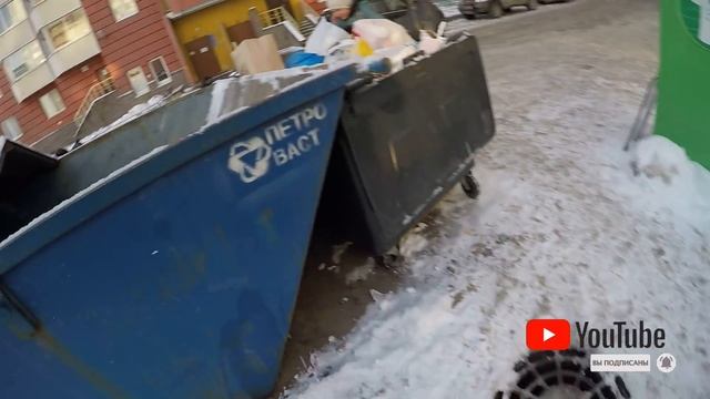 Поиск находок на мусорках в СПБ, партия новых ремней, необычная находка за всю мою поисковую истори смотреть онлайн