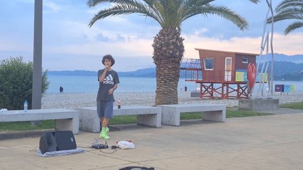 22. DAVIT VASHAKMADZE Davit Vashakmadze Queen - Save Me Batumi 2021 David Давид Вашахмдзе