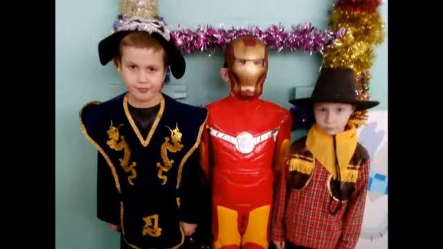 Новогодний праздник в 1 классе))27.12.2018 смотреть онлайн