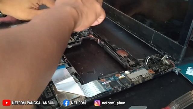 GANTI MAINBOARD ACER 722