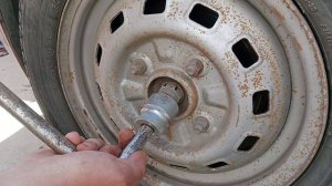 как открутить гайку ступицы Daewoo Matiz
